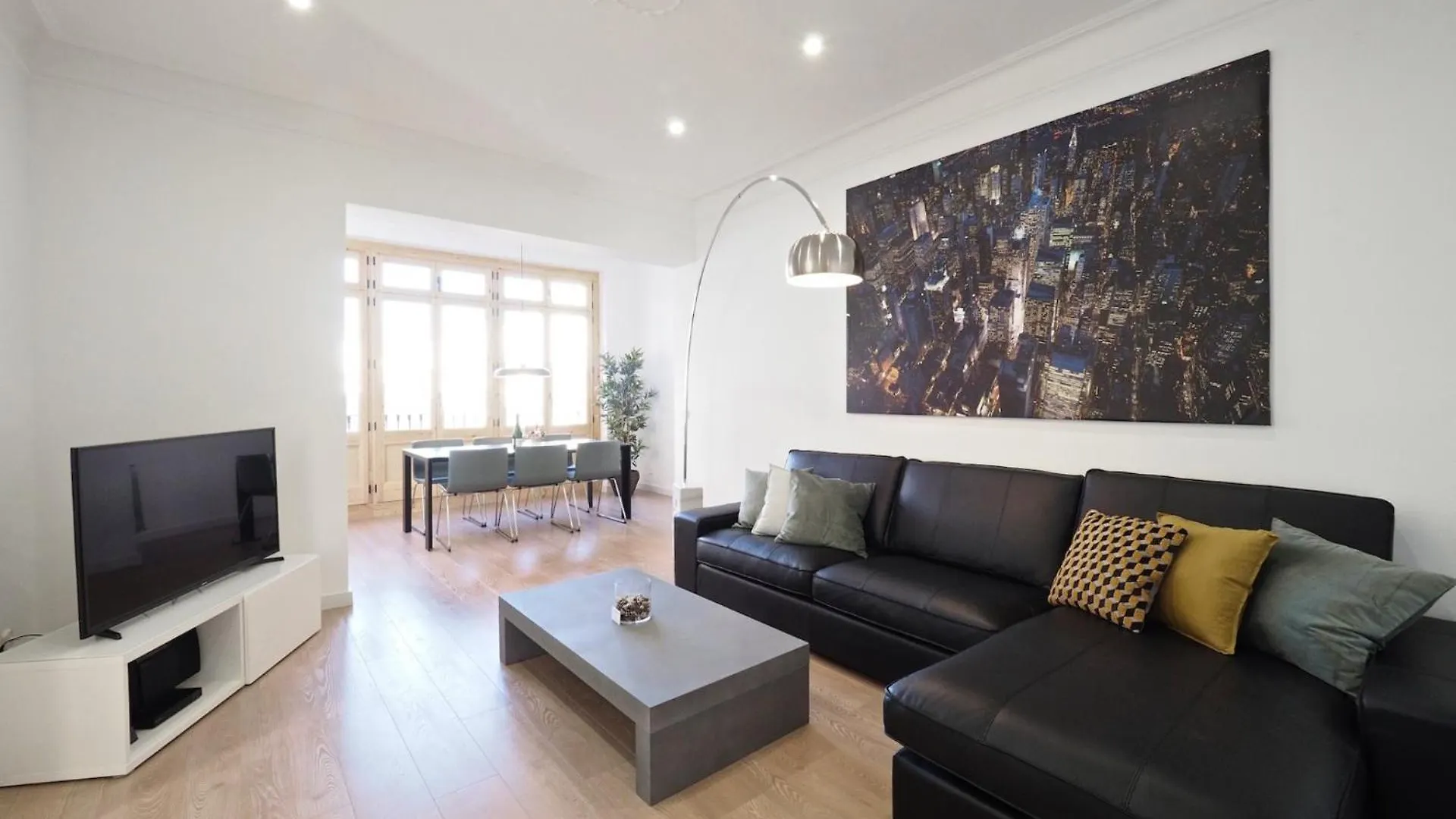 The Ultimate Central Place Apartment