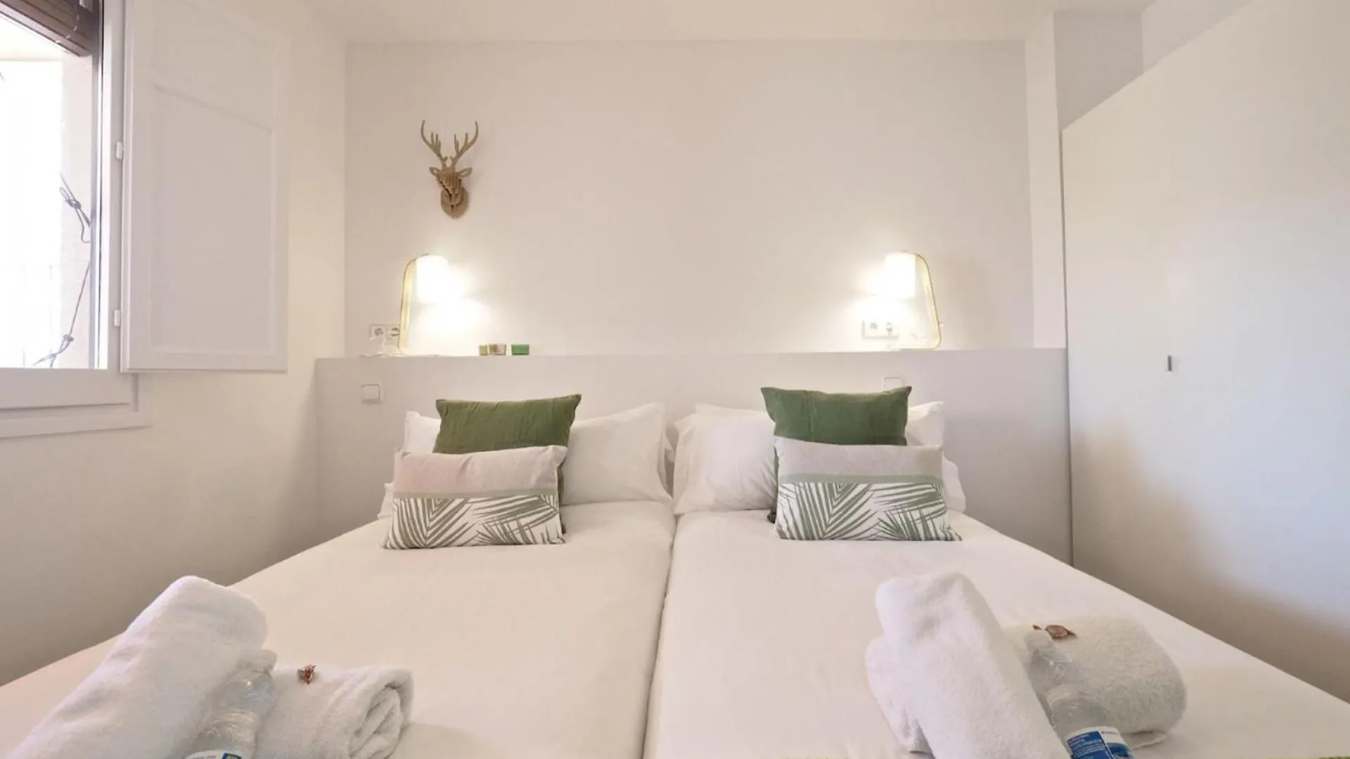 The Ultimate Central Place Apartment
